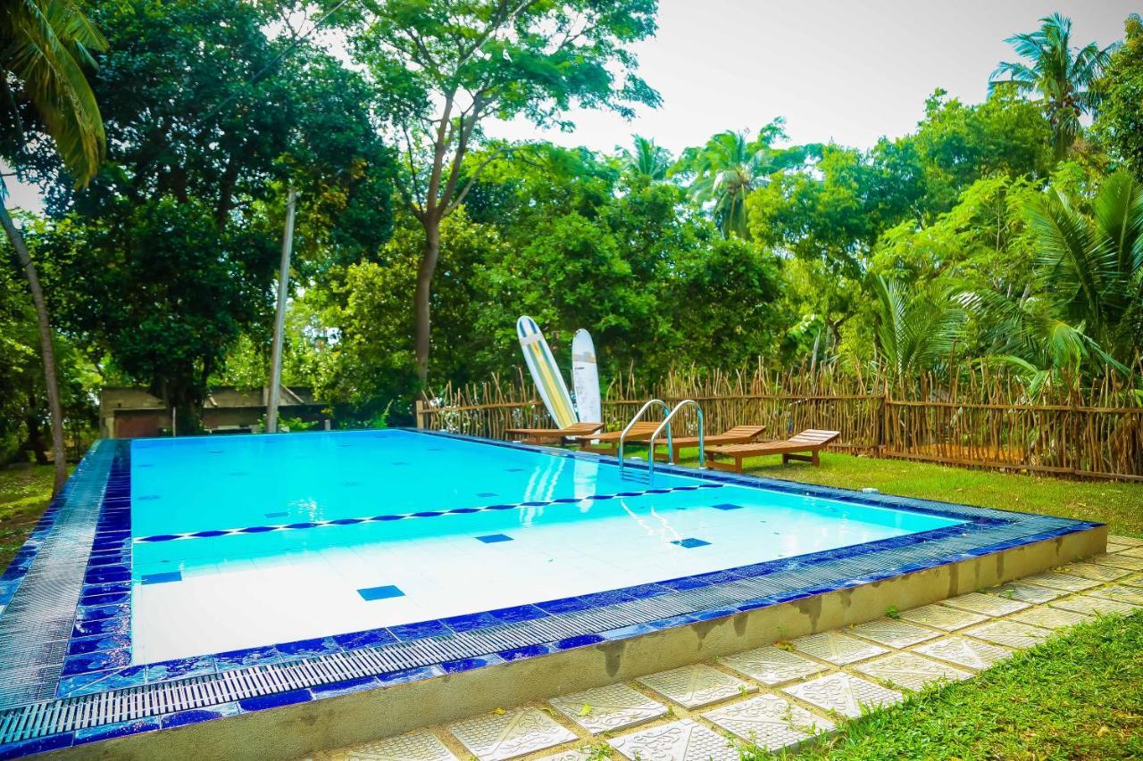 Talalla Freedom Resort Bagian luar foto