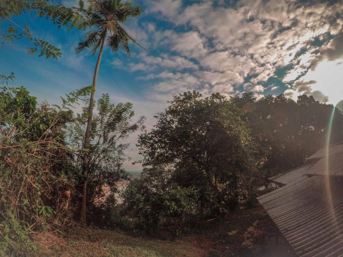 Talalla Freedom Resort Bagian luar foto